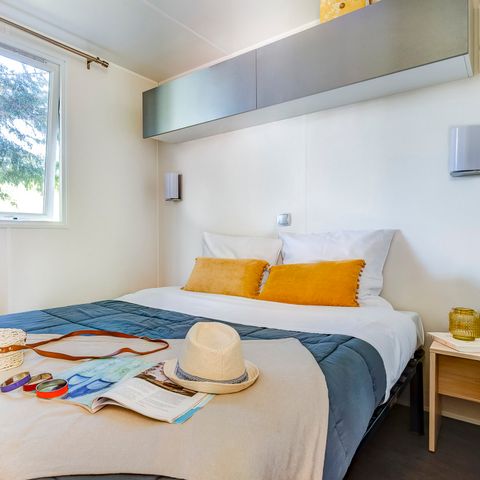mobilhome - Romanée - Lou Castel photo 4