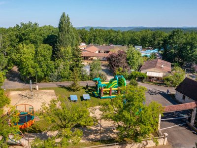 Cliquez pour découvrir toutes les photos de l'ÉTABLISSEMENT ! établissement Romanée - Lou Castel photo 15