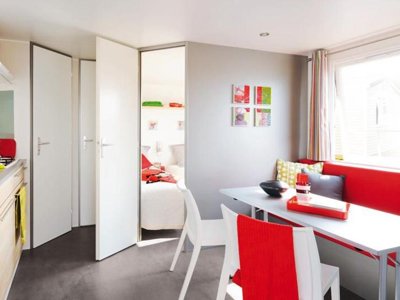 Cliquez pour découvrir toutes les photos de l'HÉBERGEMENT ! mobil-home - Le Bosquet photo 3