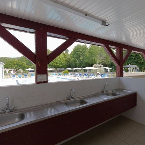 Cliquez pour découvrir toutes les photos de l'ÉTABLISSEMENT ! établissement Les Deux Vallees photo 5