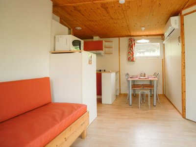 Cliquez pour découvrir toutes les photos de l'HÉBERGEMENT ! chalet - Les Chalets De La Noyeraie photo 9
