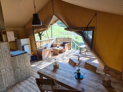 Cliquez pour découvrir toutes les photos de l'HÉBERGEMENT ! hébergement insolite - De Savel photo 3