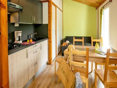 Cliquez pour découvrir toutes les photos de l'HÉBERGEMENT ! chalet - De Savel photo 2