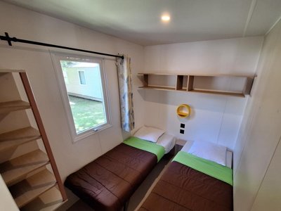 Cliquez pour découvrir toutes les photos de l'HÉBERGEMENT ! mobil-home - Au Valbonheur photo 7