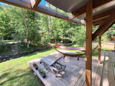 Cliquez pour découvrir toutes les photos de l'HÉBERGEMENT ! mobil-home - Au Valbonheur photo 5