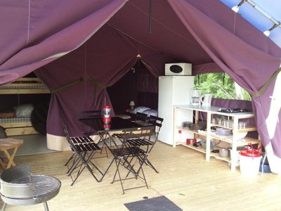Cliquez pour découvrir toutes les photos de l'HÉBERGEMENT ! tente - Flower Le Belvédère photo 10