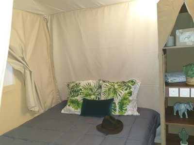 Cliquez pour découvrir toutes les photos de l'HÉBERGEMENT ! tente - Flower Le Belvédère photo 5