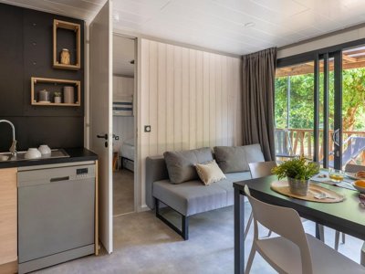 Cliquez pour découvrir toutes les photos de l'HÉBERGEMENT ! chalet - Romanée - Les Grottes De Roffy photo 7