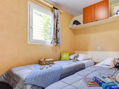 Cliquez pour découvrir toutes les photos de l'HÉBERGEMENT ! mobil-home - Romanée - Les Grottes De Roffy photo 5