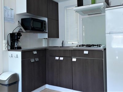 Cliquez pour découvrir toutes les photos de l'HÉBERGEMENT ! mobil-home - De Retourtour photo 4