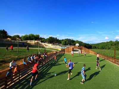 Cliquez pour découvrir toutes les photos de l'ÉTABLISSEMENT ! camping Les Truffières De Dordogne photo 24