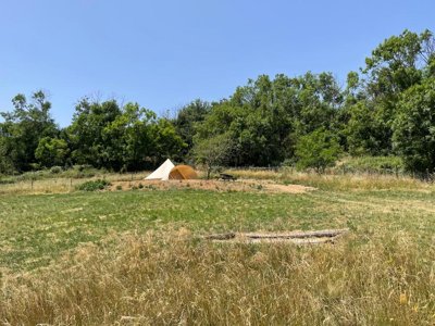 Cliquez pour découvrir toutes les photos de l'HÉBERGEMENT ! tente - La Ferme De Simondon photo 4
