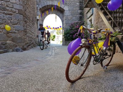 Cliquez pour découvrir toutes les photos de l'ÉTABLISSEMENT ! camping Les Roches photo 22