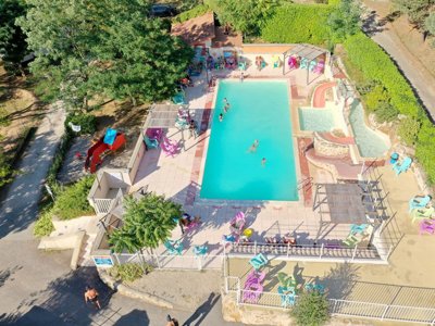 Cliquez pour découvrir toutes les photos de l'ÉTABLISSEMENT ! camping Les Roches photo 24
