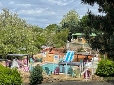 Cliquez pour découvrir toutes les photos de l'ÉTABLISSEMENT ! camping Les Roches photo 29