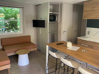 Cliquez pour découvrir toutes les photos de l'HÉBERGEMENT ! mobil-home - La Fage photo 2