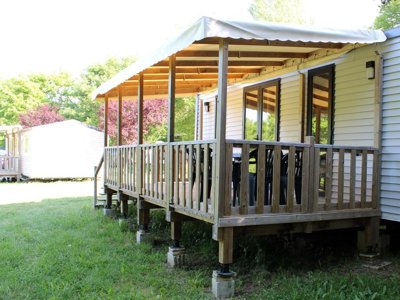 Cliquez pour découvrir toutes les photos de l'HÉBERGEMENT ! mobil-home - La Fage photo 2