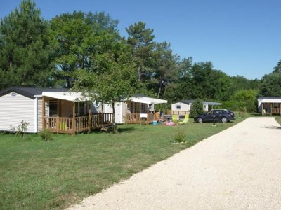 Cliquez pour découvrir toutes les photos de l'HÉBERGEMENT ! mobil-home - La Fage photo 2