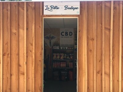 Cliquez pour découvrir toutes les photos de l'ÉTABLISSEMENT ! camping Le Pontillou photo 24
