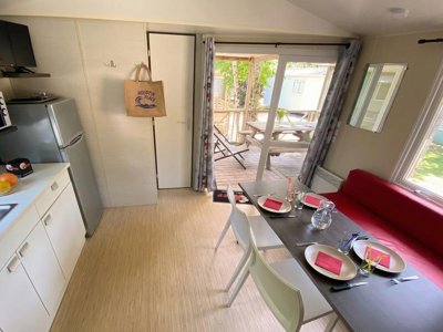Cliquez pour découvrir toutes les photos de l'HÉBERGEMENT ! mobil-home - L'Orée Du Bois photo 3