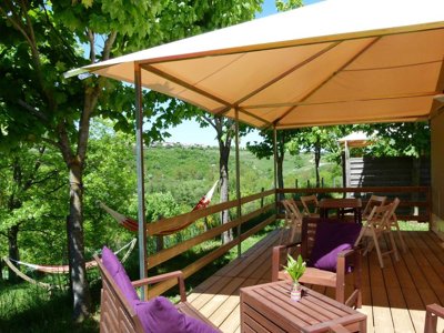 Cliquez pour découvrir toutes les photos de l'ÉTABLISSEMENT ! camping Ushuaia Villages L’Oasis photo 1