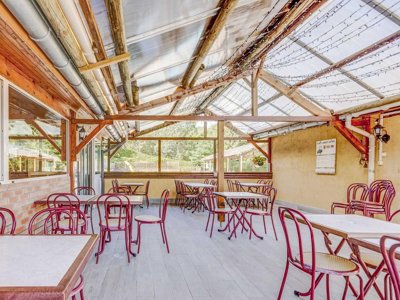 Cliquez pour découvrir toutes les photos de l'ÉTABLISSEMENT ! camping Ushuaia Villages L’Oasis photo 14