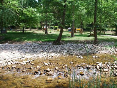 Cliquez pour découvrir toutes les photos de l'ÉTABLISSEMENT ! camping Ushuaia Villages L’Oasis photo 27