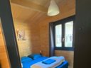 Cliquez pour découvrir toutes les photos de l'HÉBERGEMENT ! chalet - camping La Motte photo 2