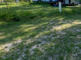 Camping Pas Cher vous présente avec son site Officiel campingpascher.fr, le Camping La Motte classé 3 étoiles, situé sur la commune de Le Fouilloux dans le département Charente-maritime (Poitou Charentes) en France. Le camping La Motte, vous présente un hébergement de type mobil-home pour 2 personnes. Le camping La Motte vous propose du sam. 13 décembre au sam. 20 décembre 2025 avec un DÉPART DEMAIN pour 7 nuits à 210€. Cette location propose 287 dates différentes pour réserver votre séjour. Découvrez également les 5 autres gammes d'hébergements du camping. Les Avis clients pour le Camping La Motte sont excellents avec une note moyenne de 8 sur 10. Animation enfants, Animations familiales, Aire de jeux enfants, Canoë-kayak, Centre équestre, Cyclisme, Pétanque, Randonnée, Bureau de tabac, Food truck, Pizzeria, Restaurant, Station-service, Supermarché,... En savoir plus : cliquez-ICI.