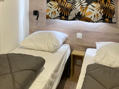 Cliquez pour découvrir toutes les photos de l'HÉBERGEMENT ! mobil-home - Sites Et Paysages - Le Vaubarlet photo 4