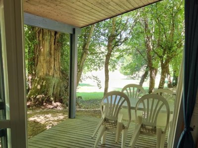 Cliquez pour découvrir toutes les photos de l'HÉBERGEMENT ! chalet - La Forêt Enchantée photo 9