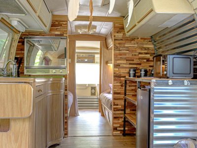 Cliquez pour découvrir toutes les photos de l'HÉBERGEMENT ! caravane - Le Château photo 11