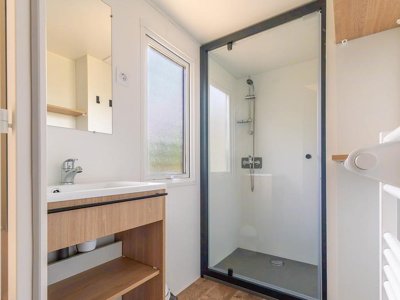 Cliquez pour découvrir toutes les photos de l'HÉBERGEMENT ! mobil-home - Le Château photo 9
