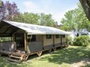 tente en toile et bois - camping Le Château photo 2