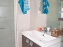 Cliquez pour découvrir toutes les photos de l'HÉBERGEMENT ! mobil-home - camping Le Château photo 2