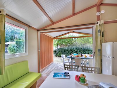 Cliquez pour découvrir toutes les photos de l'HÉBERGEMENT ! chalet - Flower La Châtaigneraie photo 8