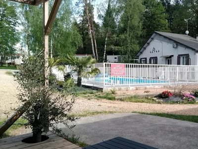 Cliquez pour découvrir toutes les photos de l'ÉTABLISSEMENT ! camping La Petite Rivière photo 9