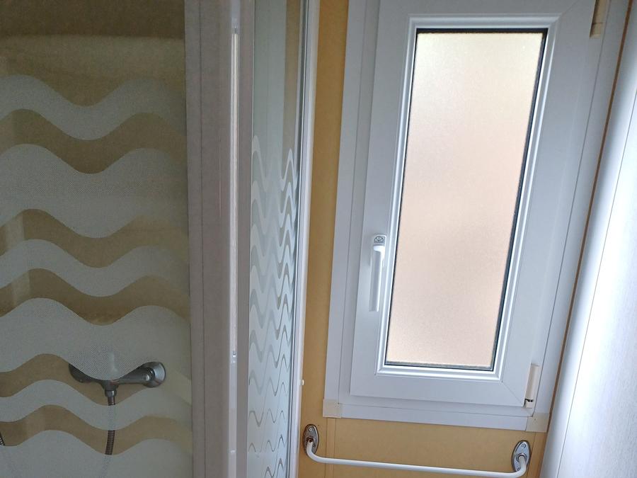Cliquez pour découvrir toutes les photos de l'HÉBERGEMENT ! mobil-home - camping La Petite Rivière photo 5