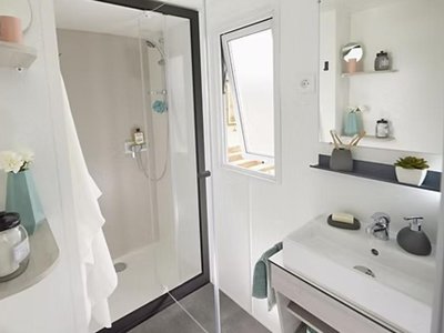 Cliquez pour découvrir toutes les photos de l'HÉBERGEMENT ! mobil-home - La Fressange photo 4