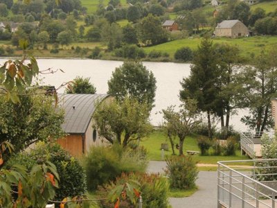 Cliquez pour découvrir toutes les photos de l'HÉBERGEMENT ! chalet - Village Vacances Du Lac De Menet photo 4
