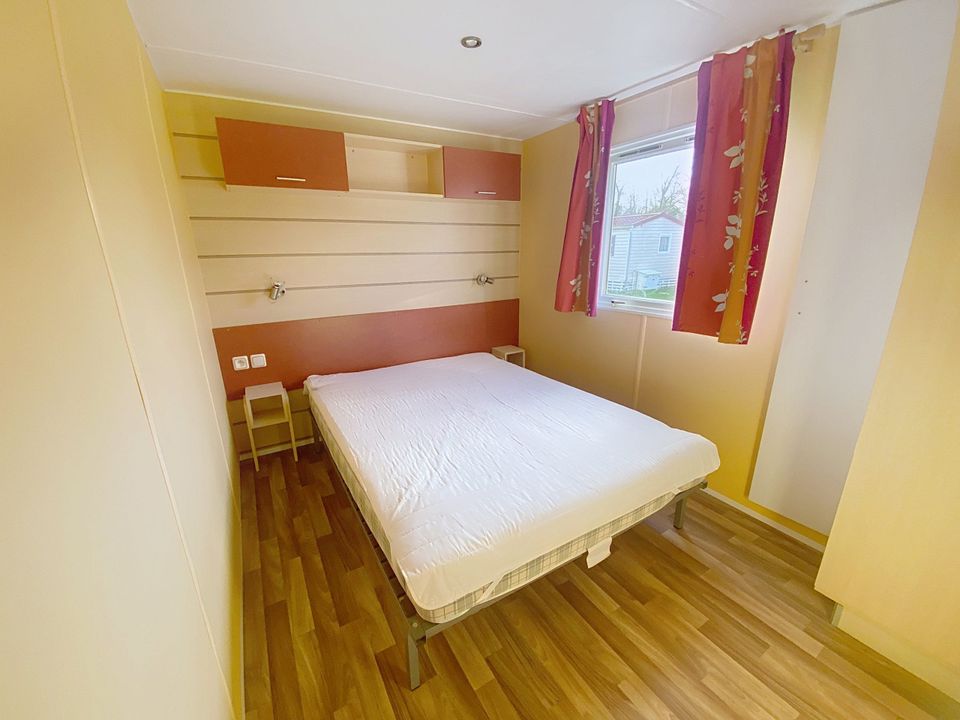 Cliquez pour découvrir toutes les photos de l'HÉBERGEMENT ! mobil-home - camping Les Avenieres photo 5