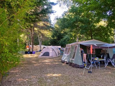 Cliquez pour découvrir toutes les photos de l'ÉTABLISSEMENT ! camping Domaine De Lallé photo 12