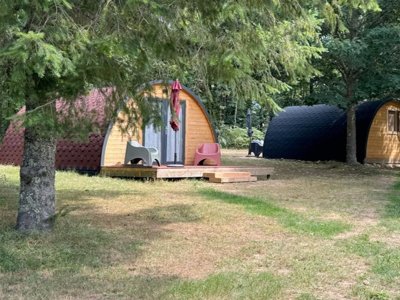 Cliquez pour découvrir toutes les photos de l'ÉTABLISSEMENT ! camping Domaine De Lallé photo 19