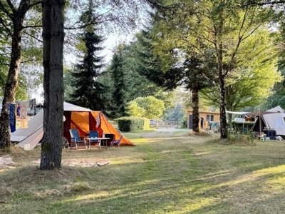 Cliquez pour découvrir toutes les photos de l'ÉTABLISSEMENT ! camping Domaine De Lallé photo 5