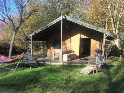 tente en toile et bois - Brantôme Peyrelevade photo 2