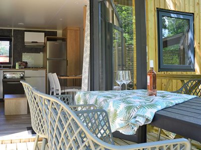 Cliquez pour découvrir toutes les photos de l'HÉBERGEMENT ! mobil-home - Brantôme Peyrelevade photo 2