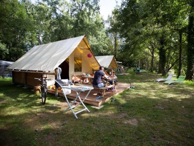 Cliquez pour découvrir toutes les photos de l'ÉTABLISSEMENT ! camping Brantôme Peyrelevade photo 26