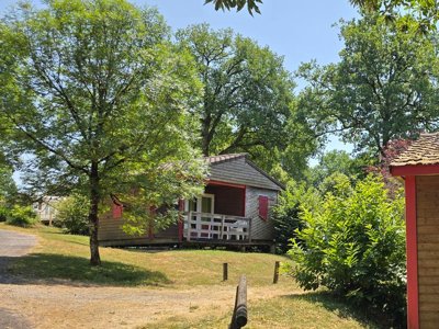Cliquez pour découvrir toutes les photos de l'HÉBERGEMENT ! chalet - Du Lac De Bournazel photo 15