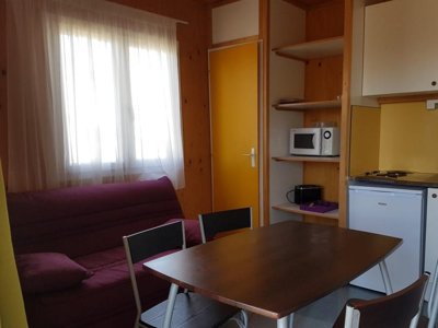 Cliquez pour découvrir toutes les photos de l'HÉBERGEMENT ! chalet - Du Lac De Bournazel photo 2
