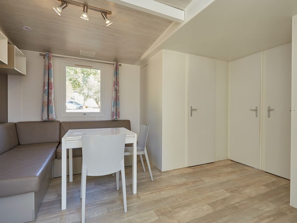 Cliquez pour découvrir toutes les photos de l'HÉBERGEMENT ! mobil-home - Vieux Moulin photo 2